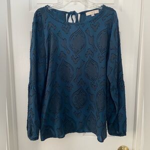 Loft Blouse teal with black texture/appliqué - Women’s XL